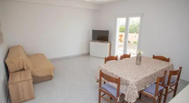 Apartments Tonka, Забронировать Апартаменты/квартира Кустичи Остров Паг