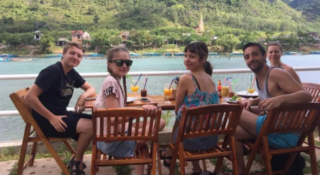 Бунгало с видом на реку Carambola Bungalow