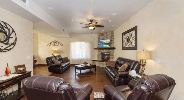 No. 20 Mountain Masterpiece, Lake Views, 6 Bd Ac! 6 Bedroom Home, Забронировать Дом для отпуска Коттеджи San Bernardino Mountains, Коттедж