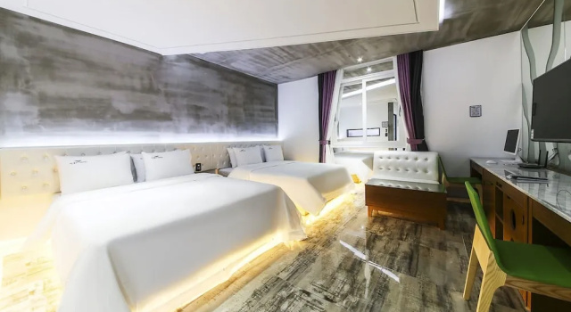 Двухместный номер Standard Bentley Business Hotel