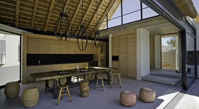 Silver Bay Villa