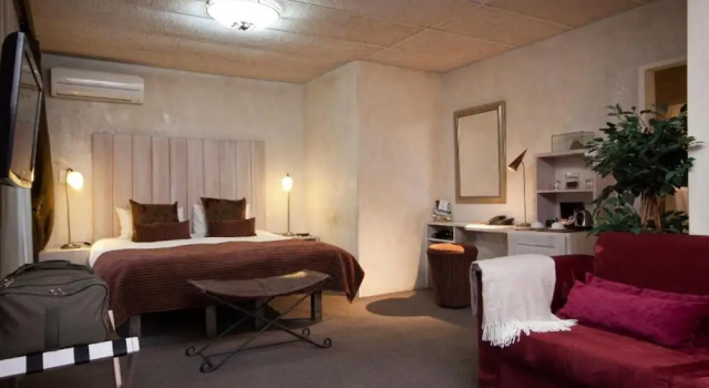 Семейный люкс African Rock Hotel & Spa, a "Boutique Lifestyle Resort"