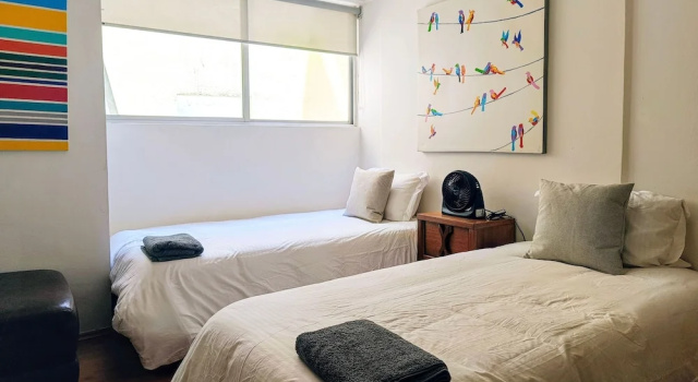 Renovated Aparment Avenida Amsterdam
