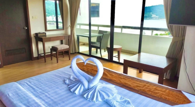 Апартаменты M1701 Sea View Apartment at 100 mt From the Beach