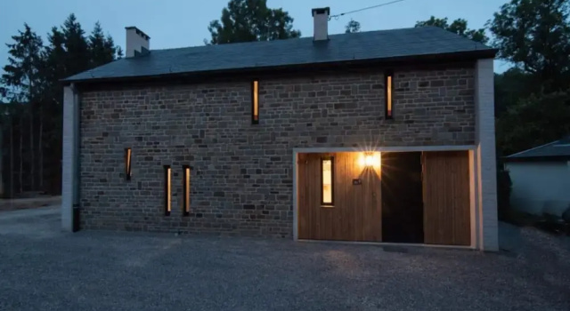 Holiday Home With Garden in Vieuxville, Забронировать Дом для отпуска Отели Pays d'Ourthe-Amblève с парковкой, Парковка