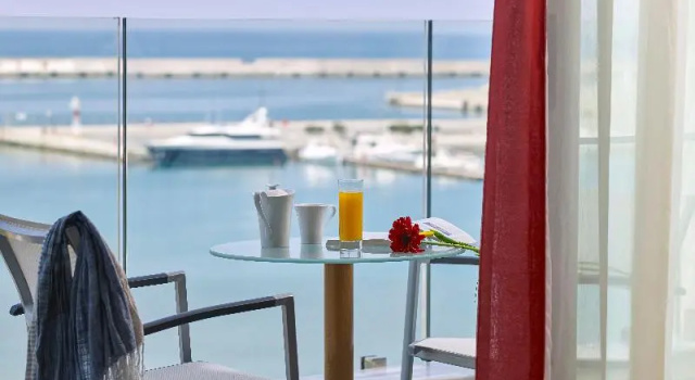 Двухместный номер Standard с балконом и с видом на море Kyma Suites Beach Hotel