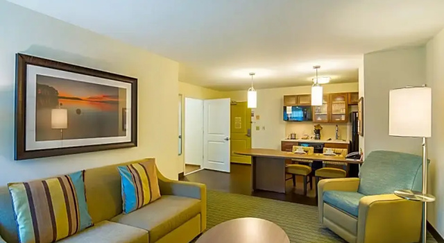 Двухместный люкс c 1 комнатой Candlewood Suites - Pensacola - University Area by IHG