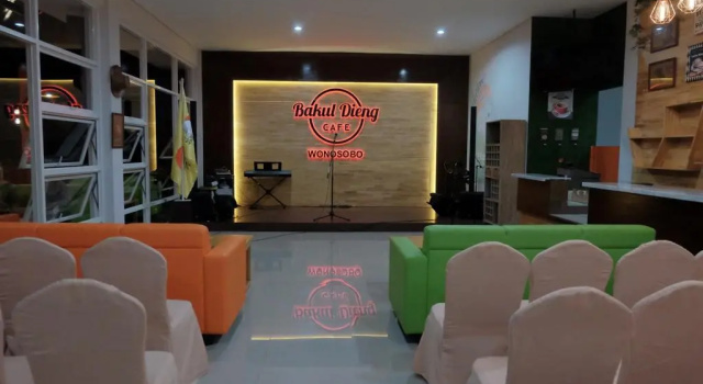 The Cabin Tanjung Hotel, Rezerwuj Hotel Hotele w Wonosobo z Parkingiem, Parking