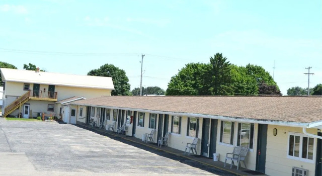 Midway Motel, Rezervasyon Motel Viroqua 