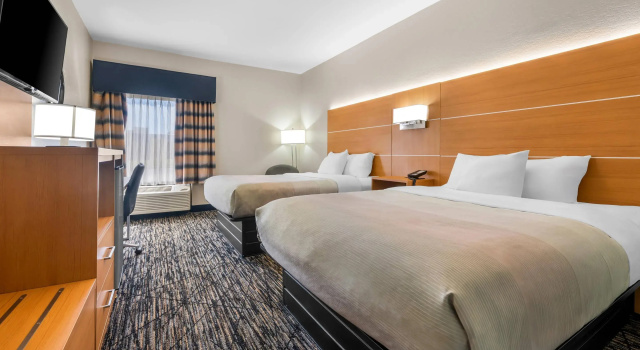Четырёхместный номер Standard Quality Inn Alexander City
