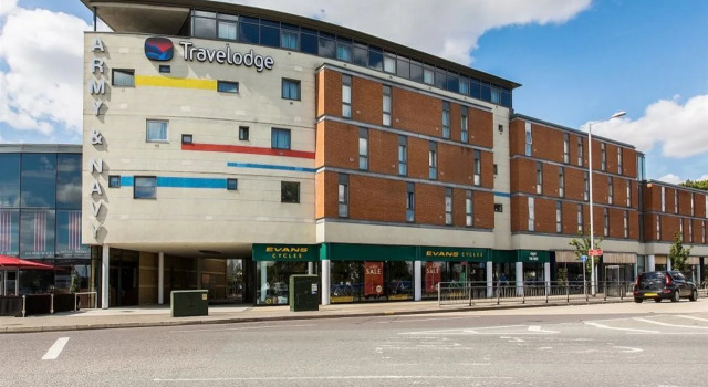 Travelodge Chelmsford, Забронировать Отель Челмсфорд Эссекс