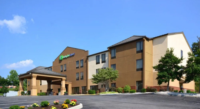 Holiday Inn Express Dublin, Book Hotel Pulaski Virginia