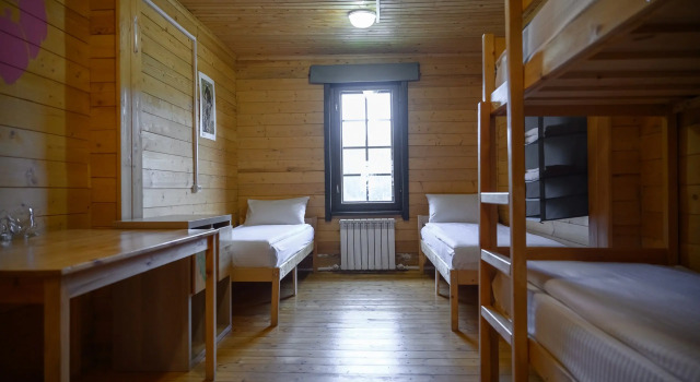 Økonomi- firedobbelt værelse Daniel Recreation Camp