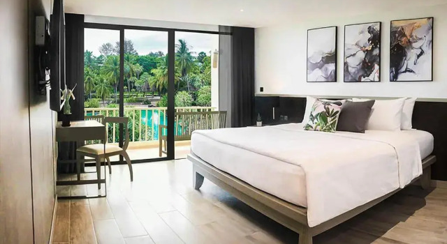 Двухместный номер Paradox Superior с балконом и с видом на сад Paradox Resort Phuket