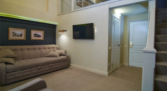 Duplex Double Suite Simfoniya Hotel