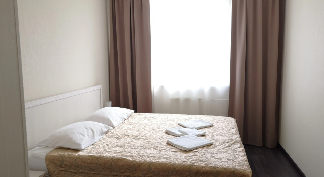 (Dom u Parka) Orehovo Two-Room Apartments with Living Room and Bedroom, Boek Appartement UAO Area Moskou