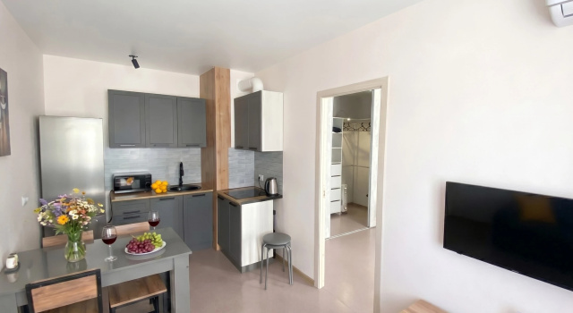 Uyutnaya Dvukhkomnatnaya V Novom Dome Flat, Prenota Appartamento Volgogrado Volgograd Region
