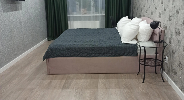 Prostornaya yevrodvukhkomnatnaya kvartira na Zakirova Flat, Rezerwuj Apartament Iżewsk Udmurtia