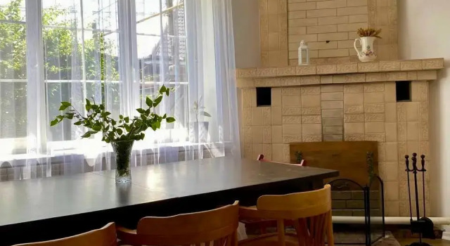 Загородный дом с садом и бассейном, Забронировать Дом для отпуска Коттеджи Ростовской области, Коттедж