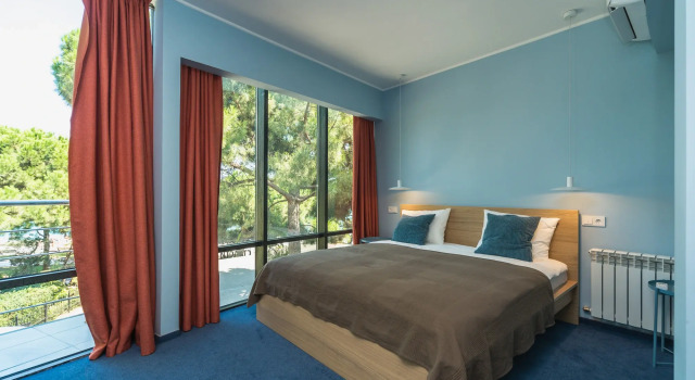 Двухместный номер Стандарт Плюс с балконом и с видом на море Мини-Отель Пряности и Страсти