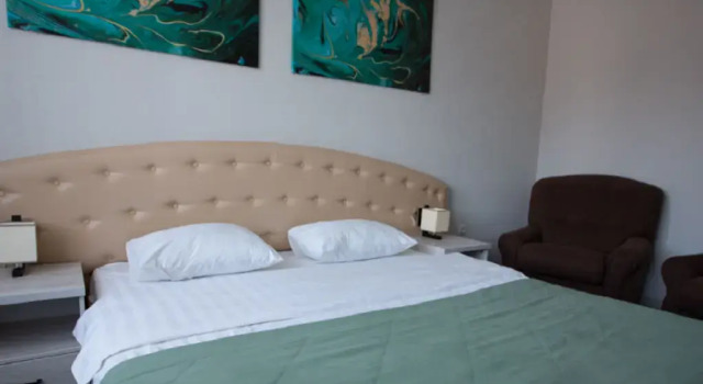 Двухместный люкс с красивым видом из окна Отель Золотой Дракон