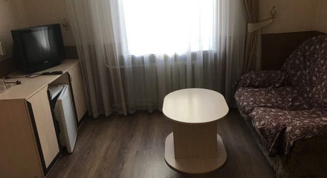 Четырёхместный номер Standard с 2 комнатами с красивым видом из окна Санаторий Смена