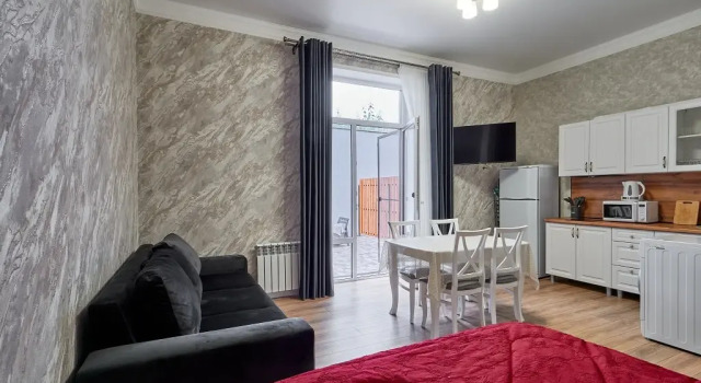 Апартаменты Family 8