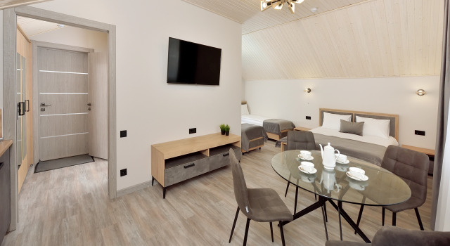 Семейный люкс Апарт-отель Вершина Банное ГЛЦ