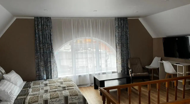 Қосарлы Отбасы Люкс қала көрінісі Tikhiy Ugolok Guest house