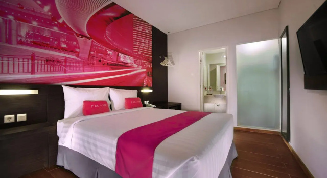 Номер Standard favehotel Graha Agung Surabaya