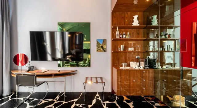 Трёхместный люкс Penthouse с балконом Hotel Calimala Milano