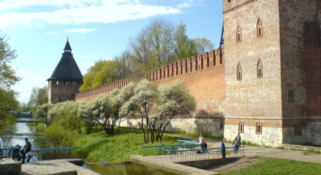 Апартаменты на Кирова, Забронировать Апартаменты/квартира Недорогие отели Смоленска, рядом с Площаль Победы, недорогие