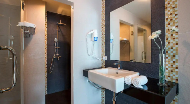 Двухместный номер Superior с балконом Chanalai Hillside Resort, Karon Beach