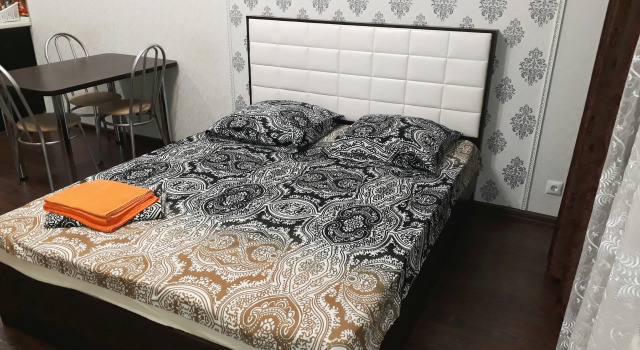 AURA Na Usoltseva 26 Apartments, 予約 アパートメント スルグト 