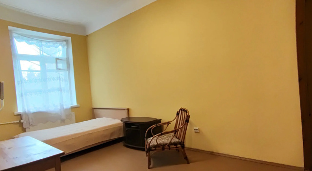 Snyat U Metro Guest house, Rezerwuj Pensjonat Hotele w Kirovskiy district z Parkingiem, Parking