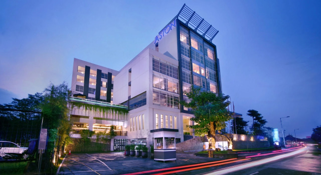 Aston Jember Hotel & Conference Center, Boek Hotel Jember East Java