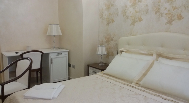 Двухместный номер Deluxe с балконом и с видом на город Daphnae House