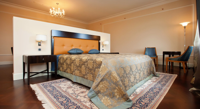 Double Phòng Studio Pontos Plaza Hotel