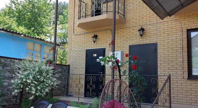 Гостевой дом У Cтеклянной струи, Забронировать Гостевой дом Кисловодск Кавминводы
