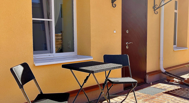 Уютные апартаменты на Ленина 8А, Забронировать Апартаменты/квартира Отели Пскова с парковкой, Парковка