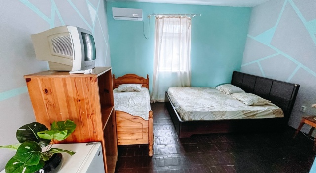 Трёхместный номер Comfort База отдыха Динамо 1