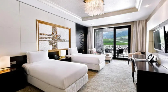 Двухместный номер Superior с балконом и с видом на горы Shahdag Hotel & Spa