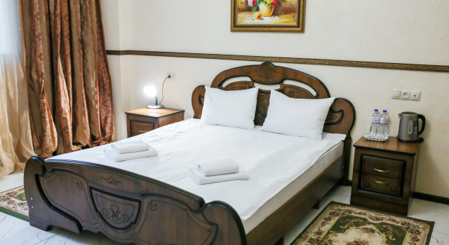 Standard Double room MariS Hotel