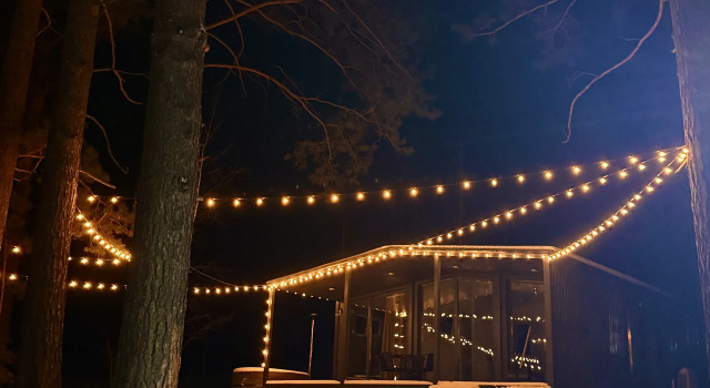 Dom V Lesy Private house, Đặt Nhà khách Khách sạn tại Yemelyanovsky Rayon có Hồ bơi, Hồ bơi