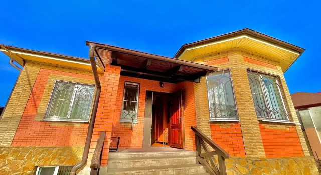 Частный дом Дом двухэтажный "ЛОЗА ВИНОГРАДА", Забронировать Дом для отпуска Кисловодск Кавминводы