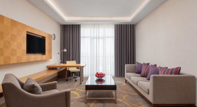 Двухместный люкс с балконом Источник