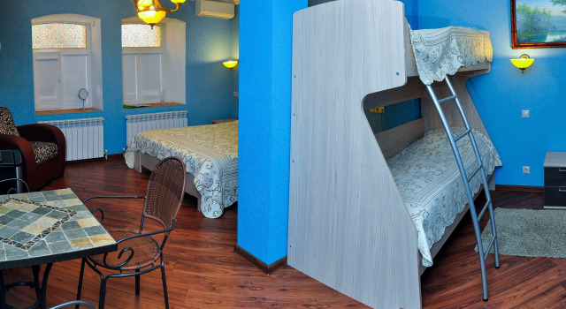 Четырёхместный номер Семейный Гостевой дом Первый Доходный Дом Корпус Е