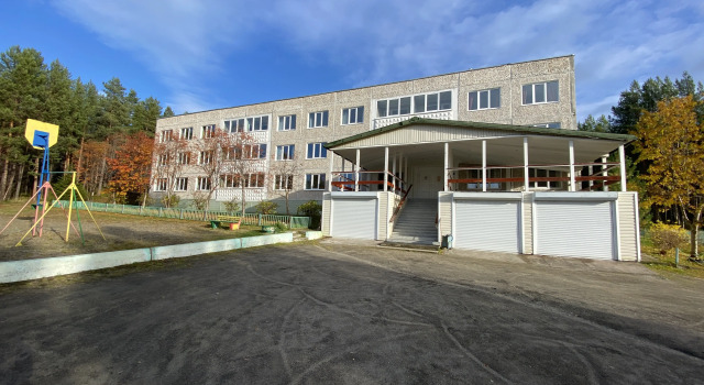Murmansk Discovery Recreation center, Boek Toeristenbasis Moermansk hotels met maaltijden, Halfpension / Volpension