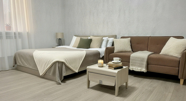 V tsentre na Internatsionalnoy Flat