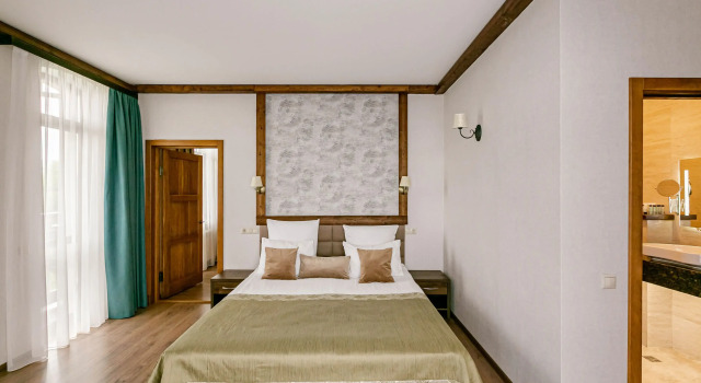 Двухместный люкс двухкомнатный с красивым видом из окна Отель Ваш Отдых